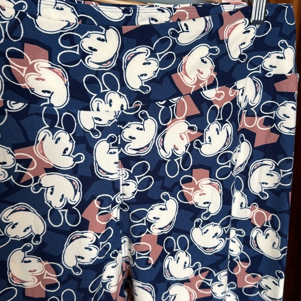 NEW Lularoe TC Tall & Curvy Disney Mickey Mouse Leggings Size 12-18 - Picture 2 of 5